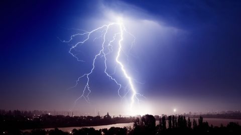 How does God treat those who believe Satan’s rumors and turn their backs on Him?